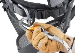 Petzl Astro Bod Fast Versione Internazionale Imbracatura Completa Lavoro -negozio di attrezzature per il fitness petzl astro bod fast versione int. det.2 min