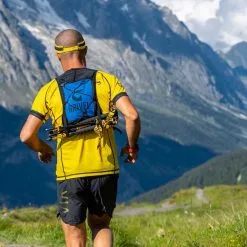 Grivel Mountain Runner Evo 10 Zaino Gilet Trail Running -negozio di attrezzature per il fitness retro mountainrunnerevo10 lnz 1972 1575x1050